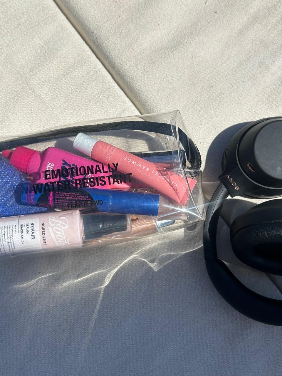 Emotionally Water resistant   – pouch