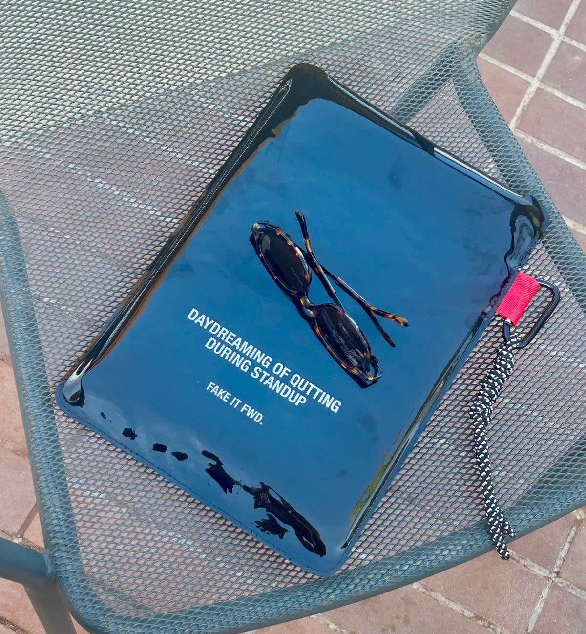 Daydreaming of quitting - IPad/Laptop sleeve